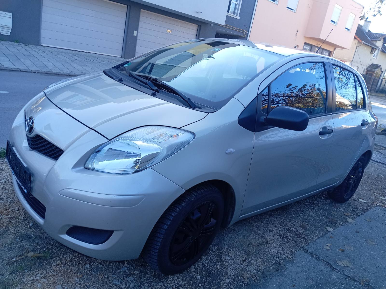 Toyota Yaris 1.3 benzin 2009