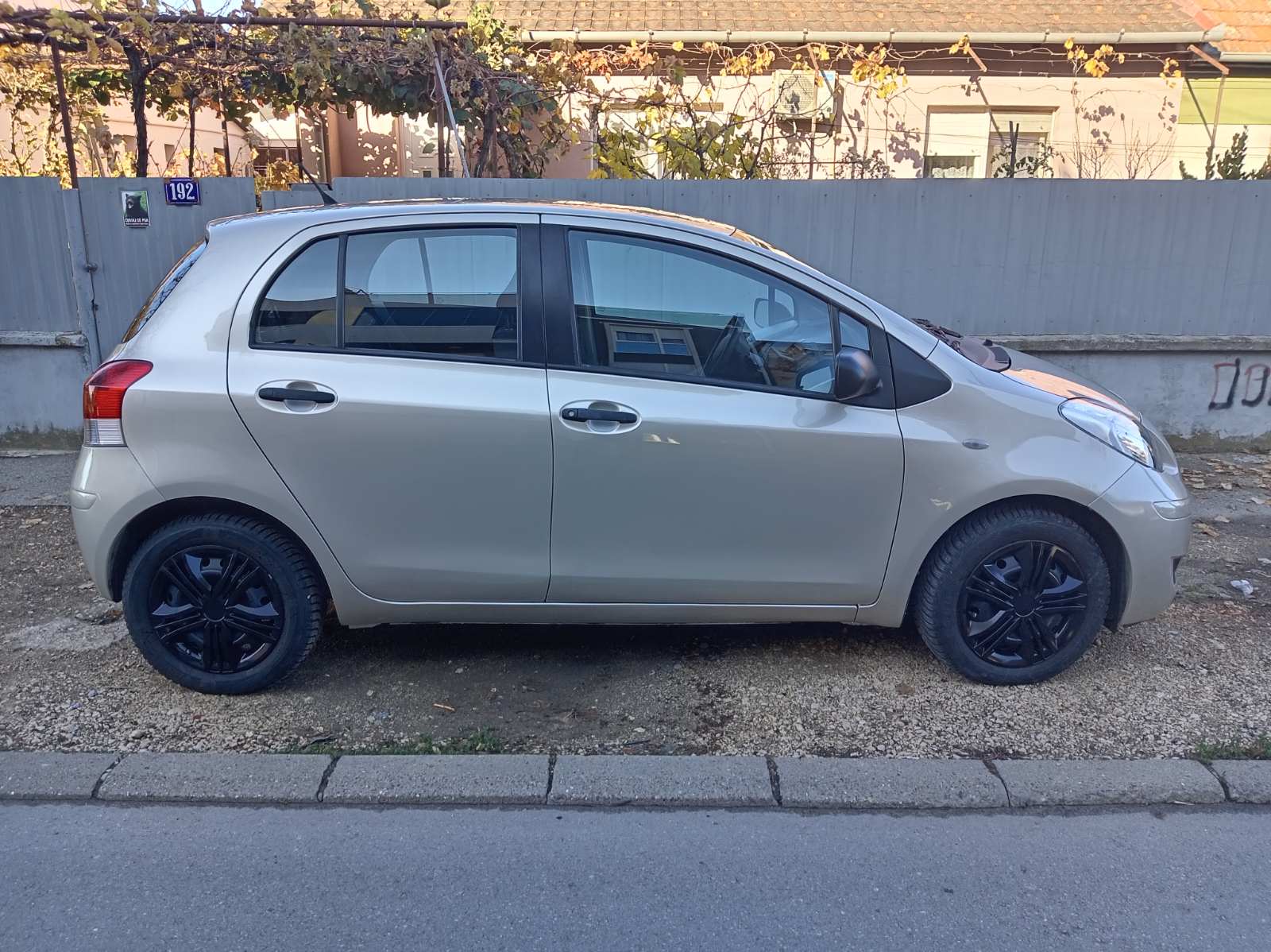 Toyota Yaris 1.3 benzin 2009