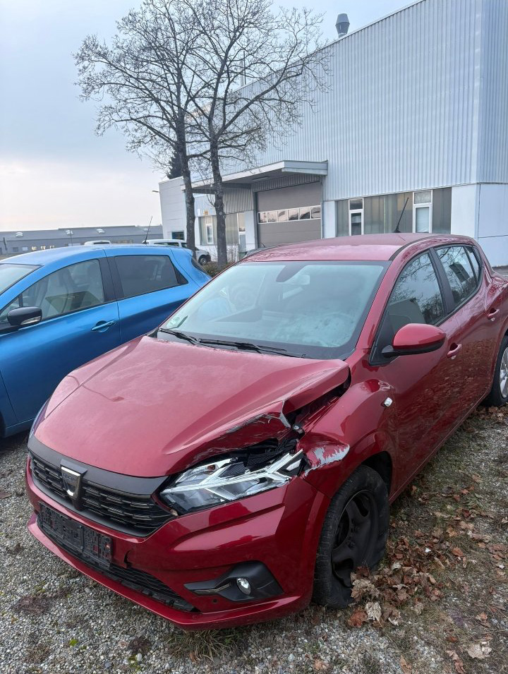 nabavka blago havarisanih vozila