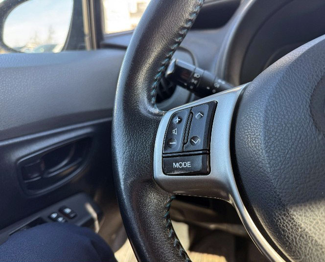 Toyota Yaris 1.0 benzin 2012 godište