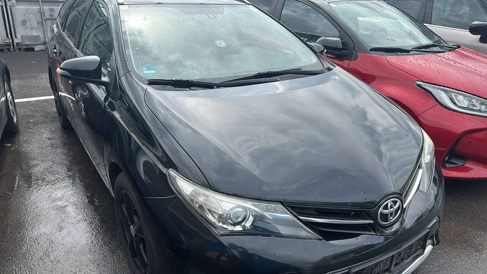 Toyota Auris 1.4 Dizel 2014 sa 28000 km na prodaju