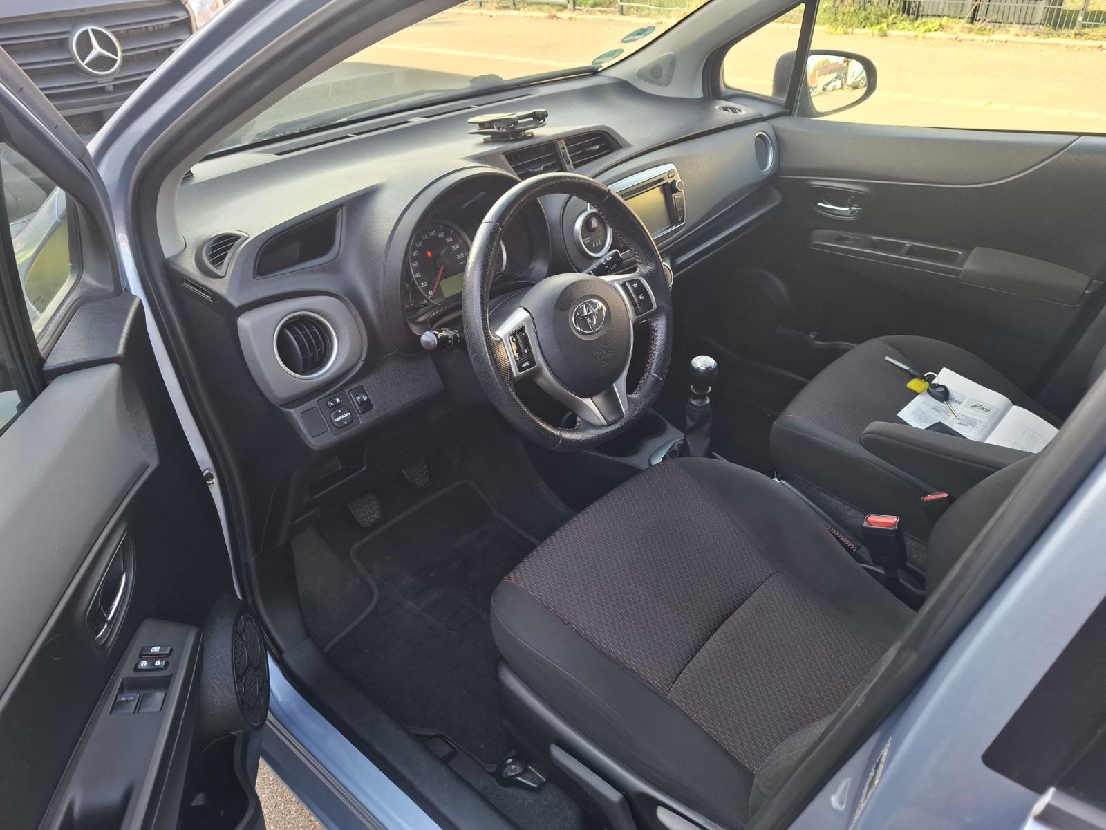 Toyota Yaris 1.3 Benzin