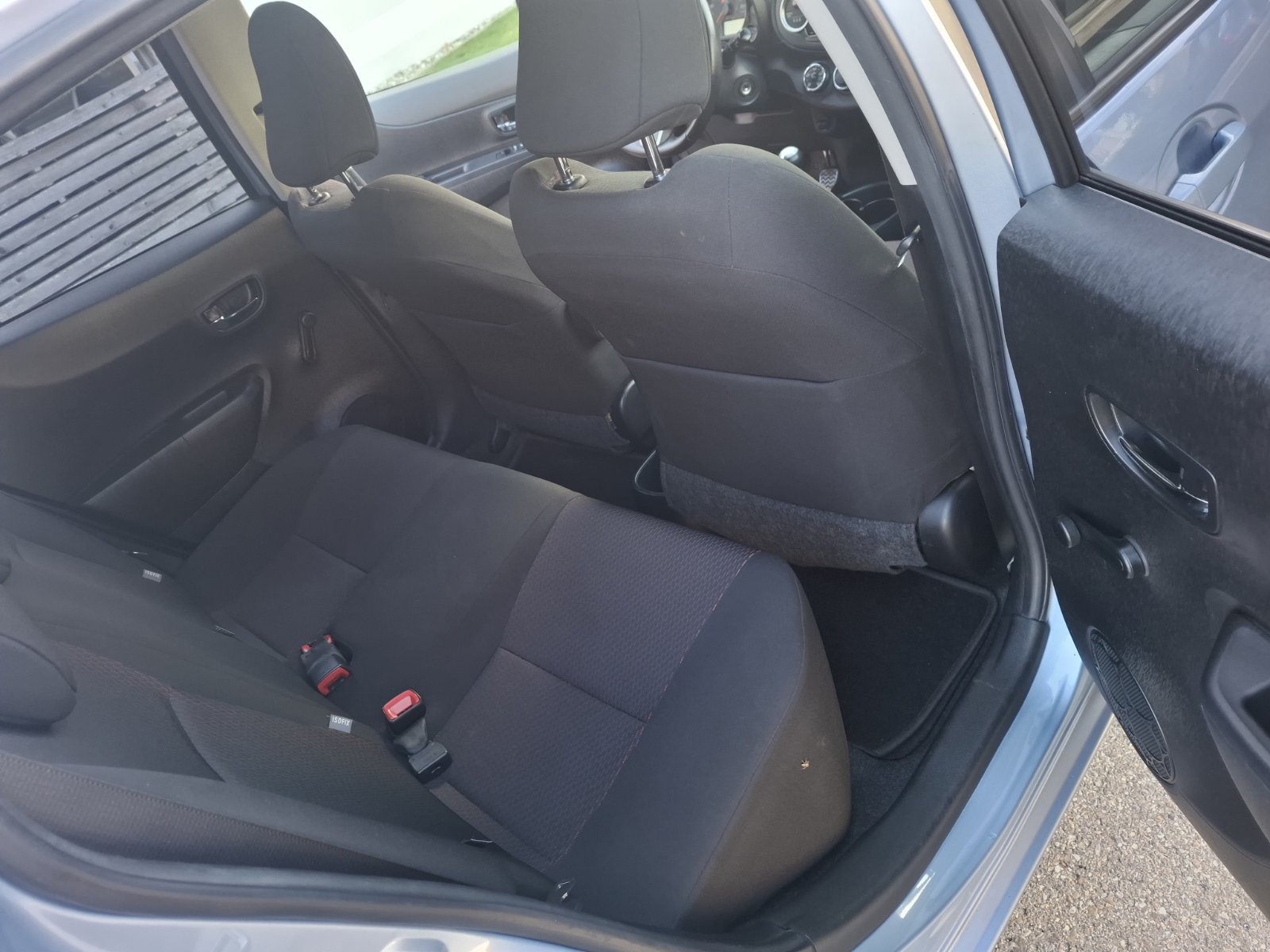 Toyota Yaris 1.3 Benzin
