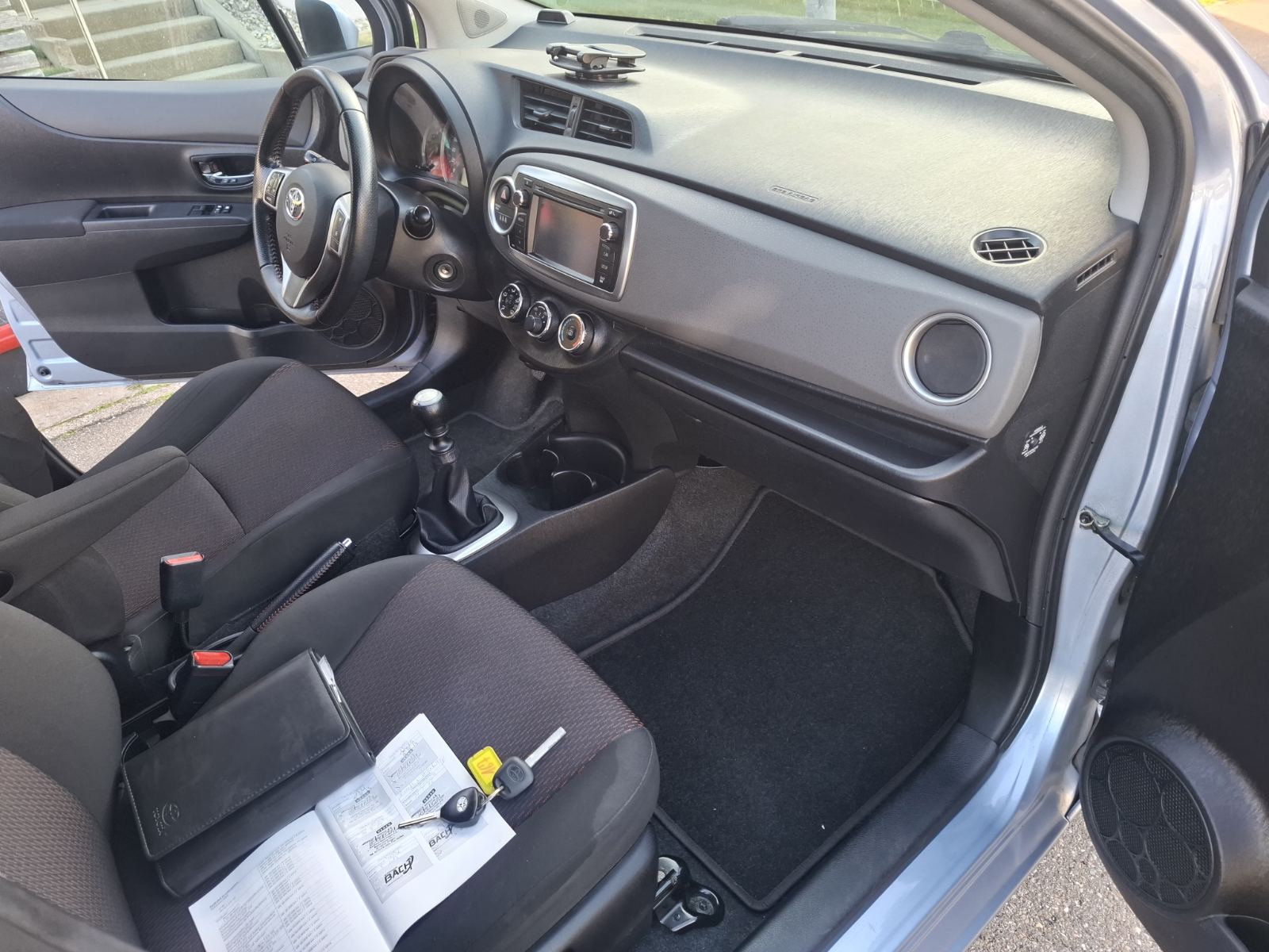 Toyota Yaris 1.3 Benzin