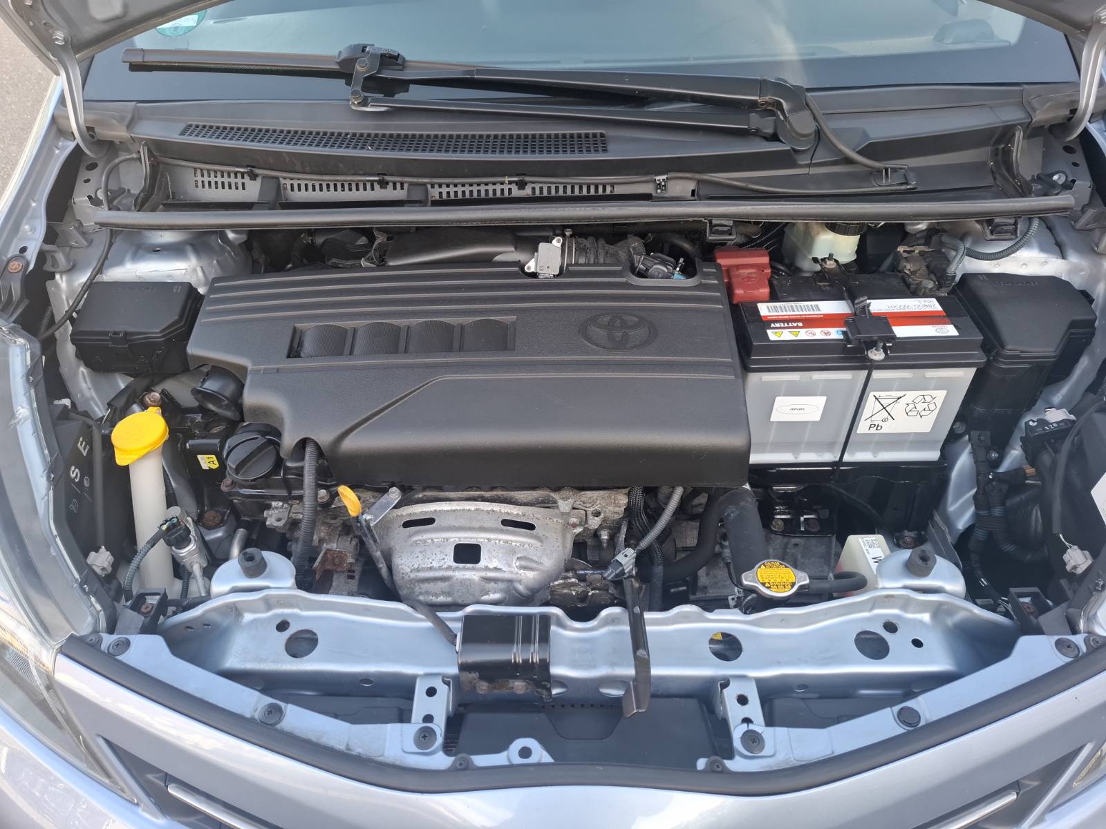 Toyota Yaris 1.3 Benzin