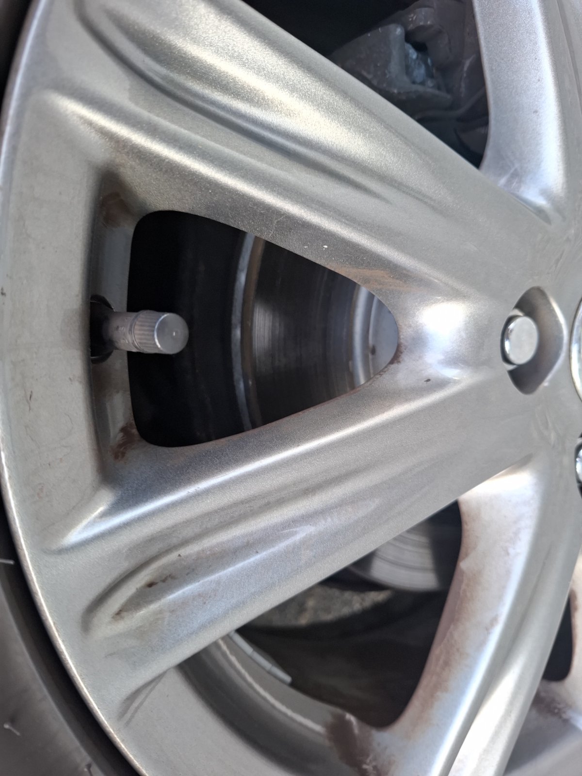 Toyota Yaris 1.3 Benzin